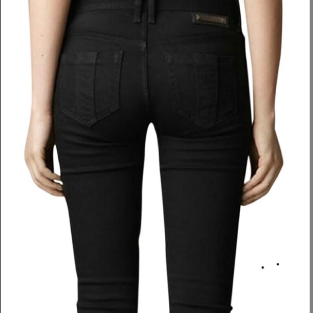 Women’s  Burberry slim fit jeans -